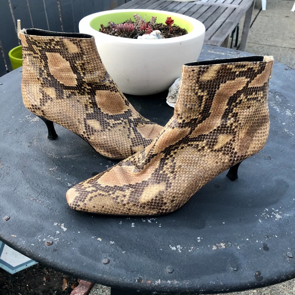Snakeskin Made in Italy Russell & Bromley Bootie